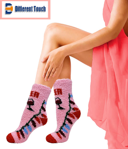 Different Touch fuzzy Christmas home socks – warm and durable knit
