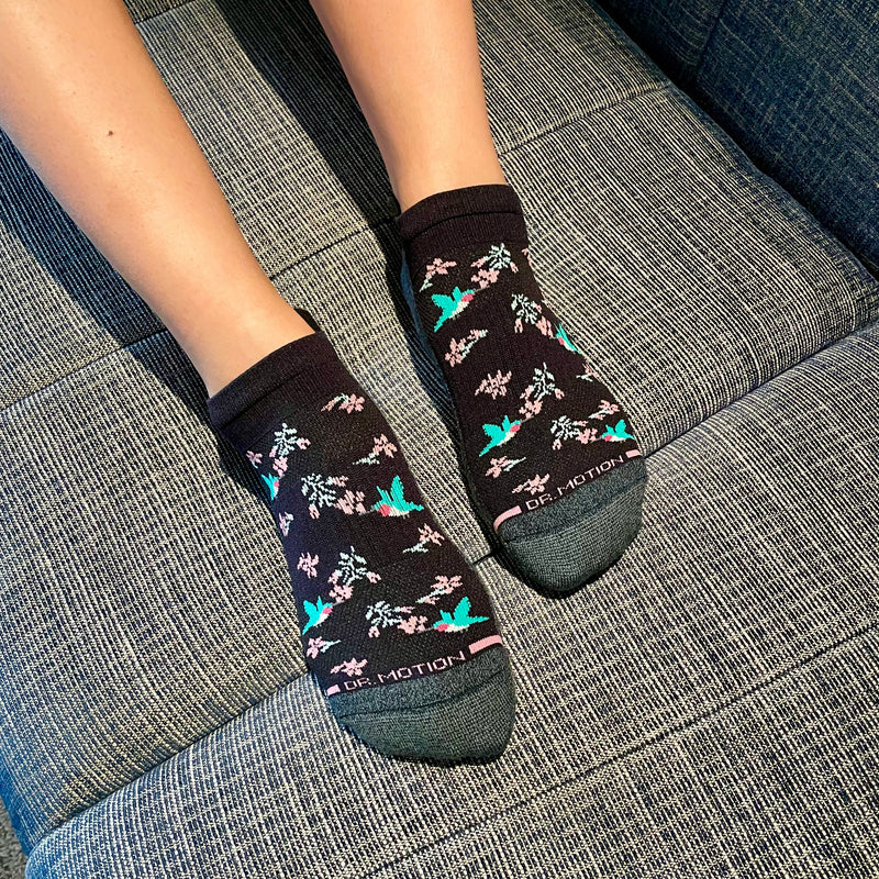 Side view of floral ankle compression socks highlighting breathable mesh and smooth toe seam